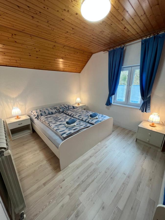 Apartmaji In Sobe Cuder Soca Ruang foto