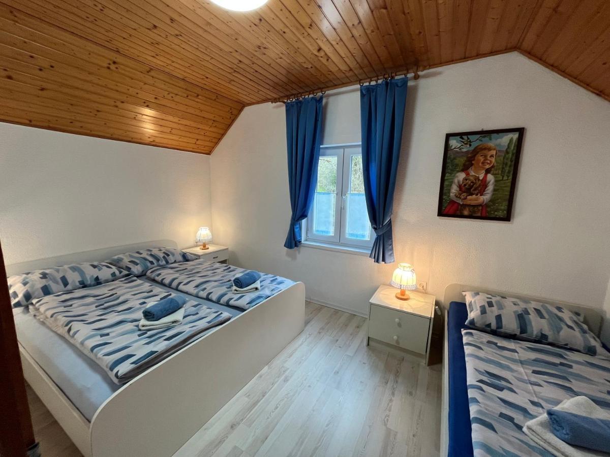 Apartmaji In Sobe Cuder Soca Ruang foto