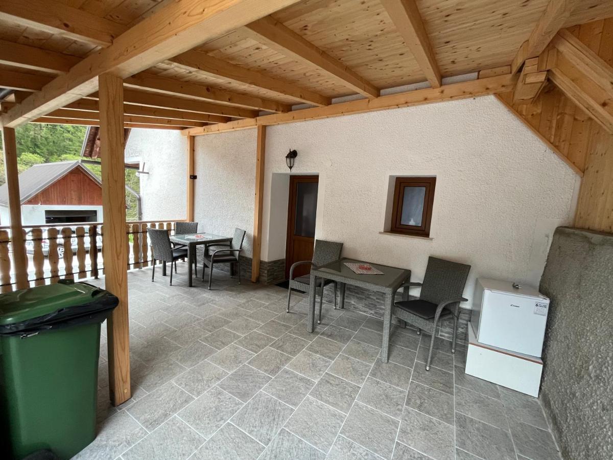 Apartmaji In Sobe Cuder Soca Bagian luar foto