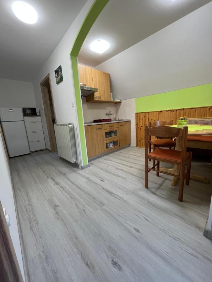 Apartmaji In Sobe Cuder Soca Bagian luar foto