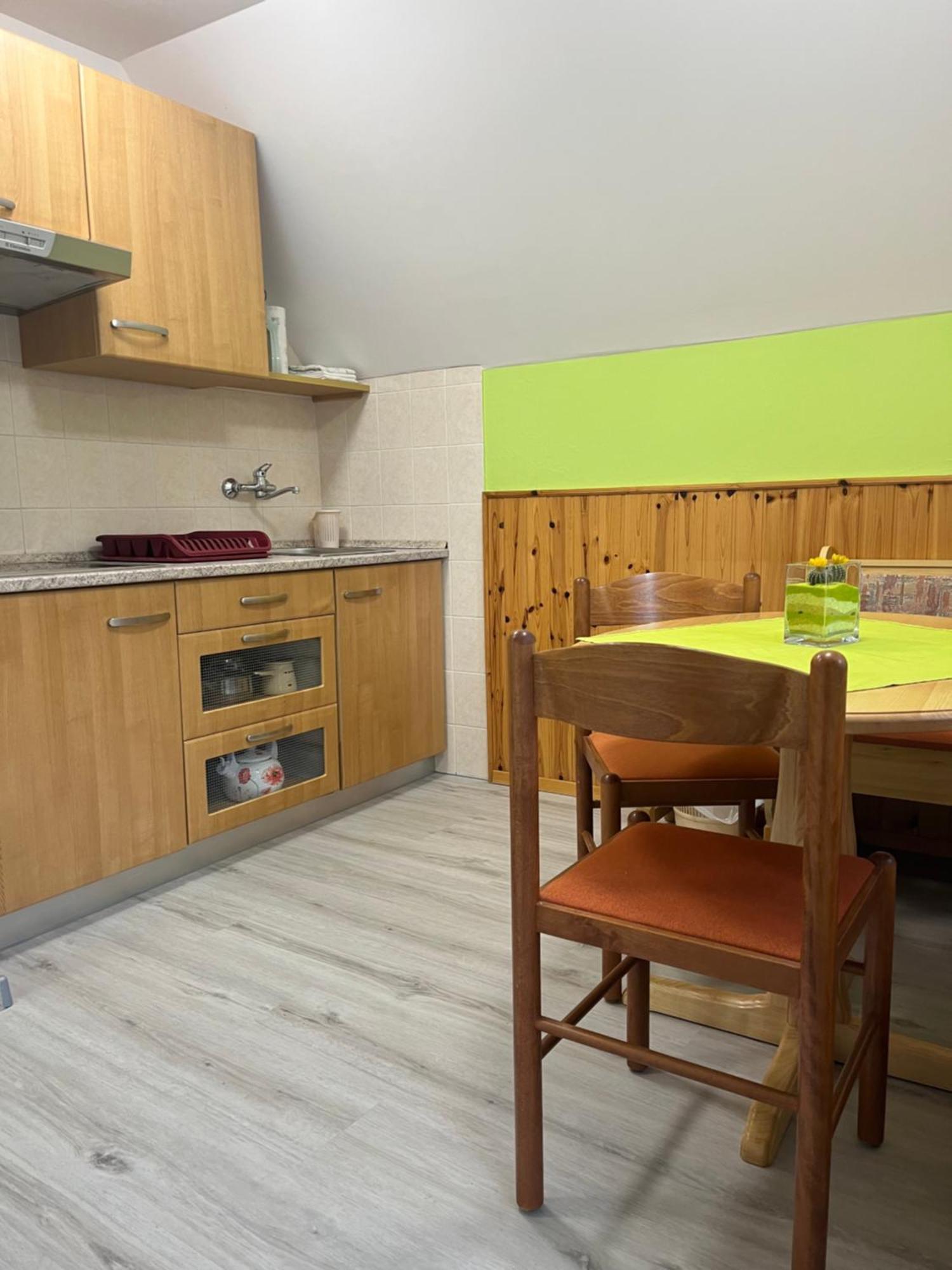 Apartmaji In Sobe Cuder Soca Ruang foto